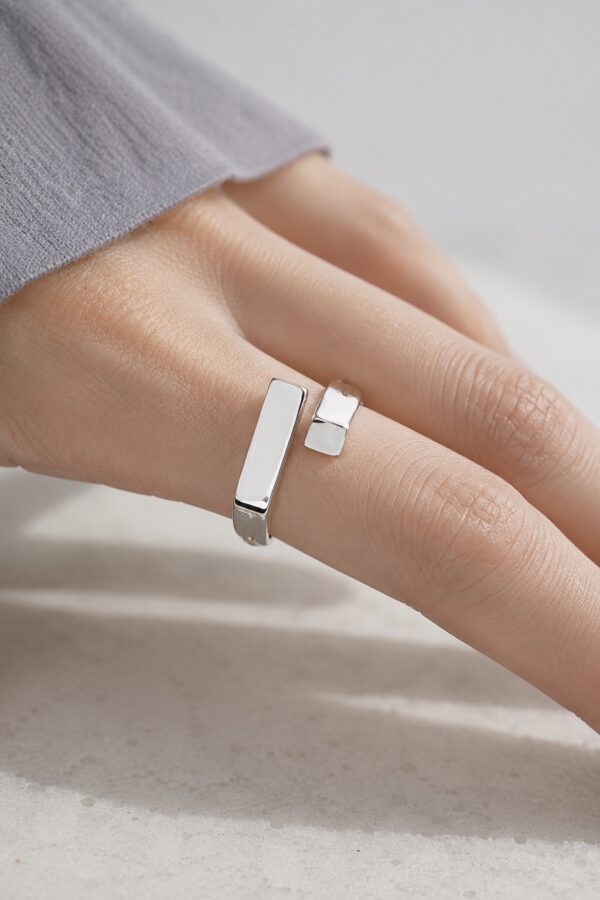 Ami Muse Ring