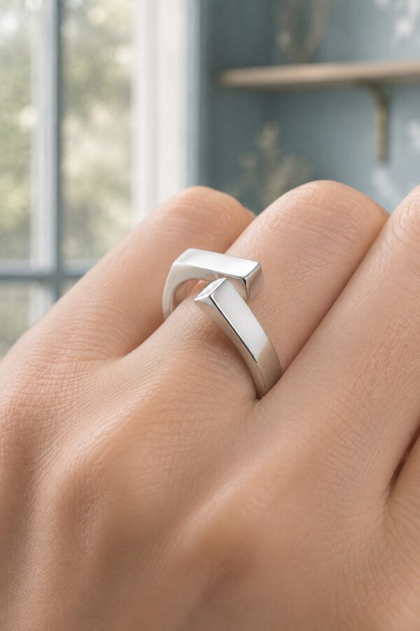 Ami Muse Ring
