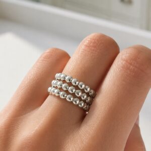 Ami Whisper Ring