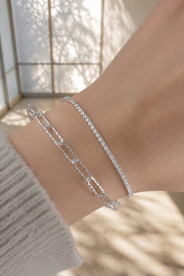 Everly Gleam Bracelet