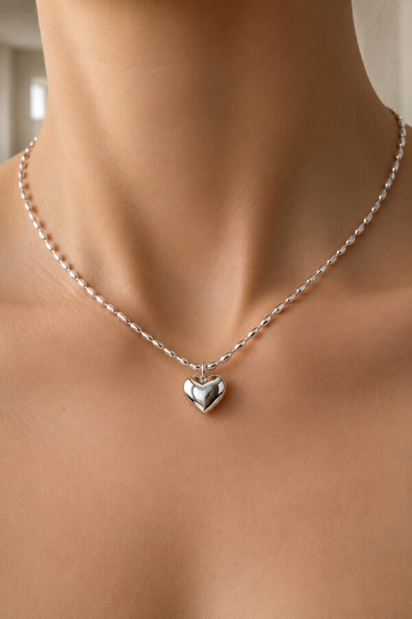 Grace Gleam Necklace