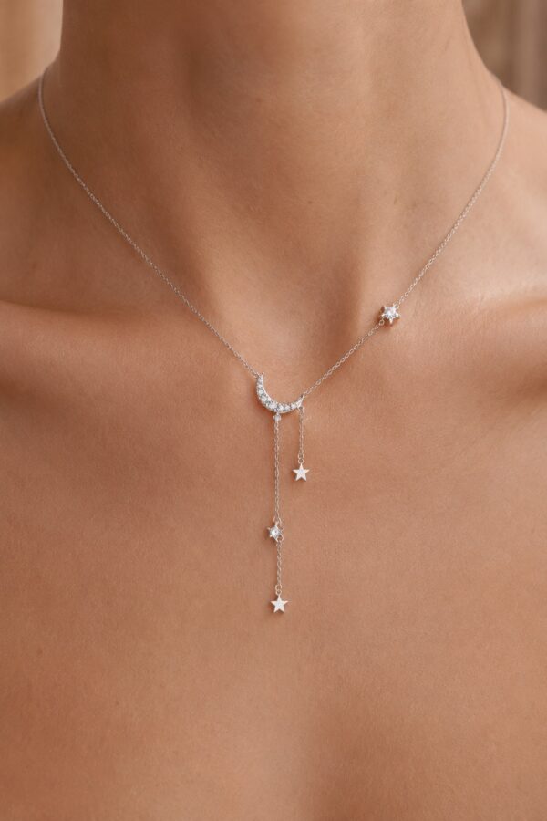 Grace Muse Necklace