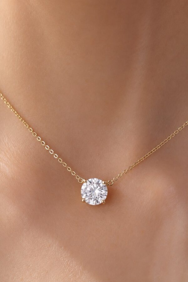 Harlow Gleam Necklace