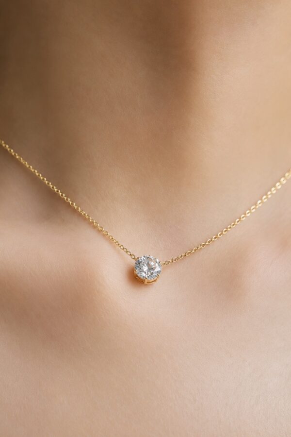 Harlow Gleam Necklace