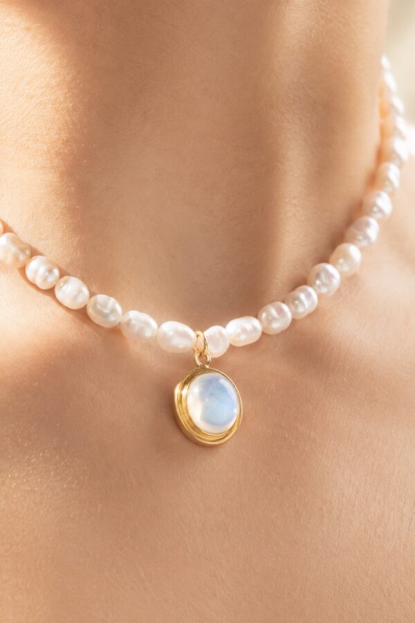 Iris Bloom Necklace