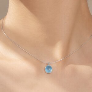 Iris Gleam Necklace