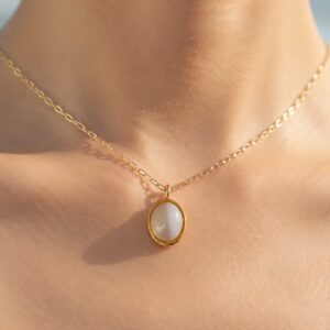 June Bloom Necklace