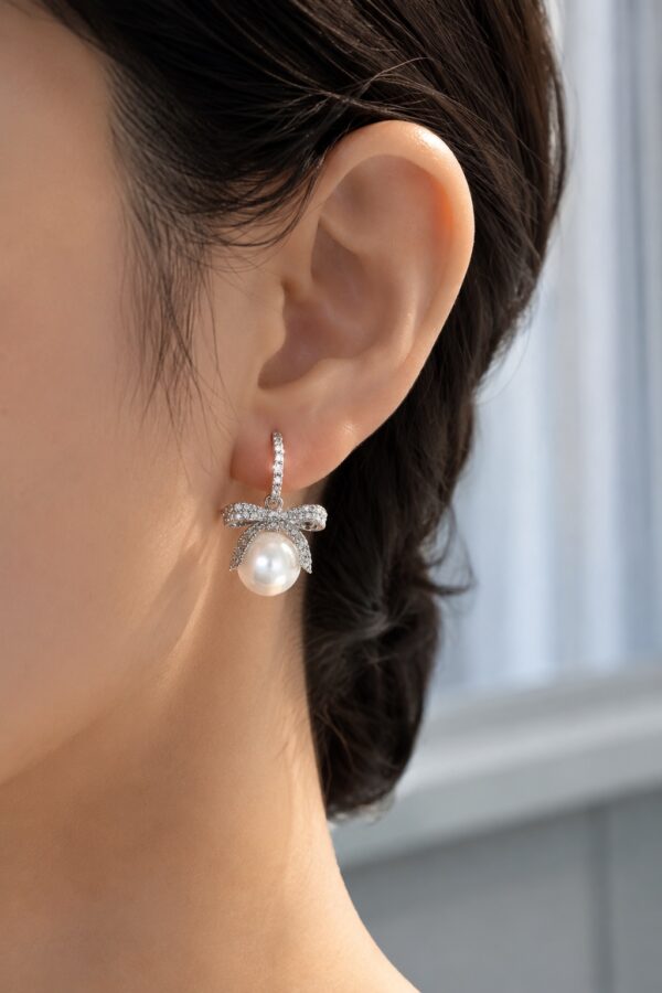Kin Muse Earring