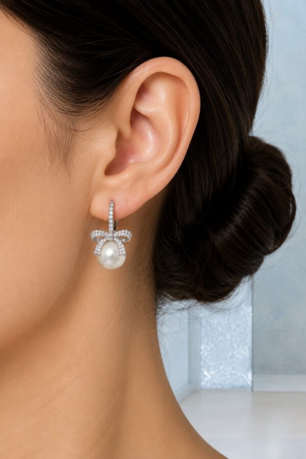 Kin Muse Earring